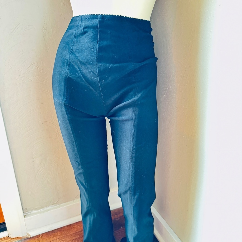 Stretchy slacks